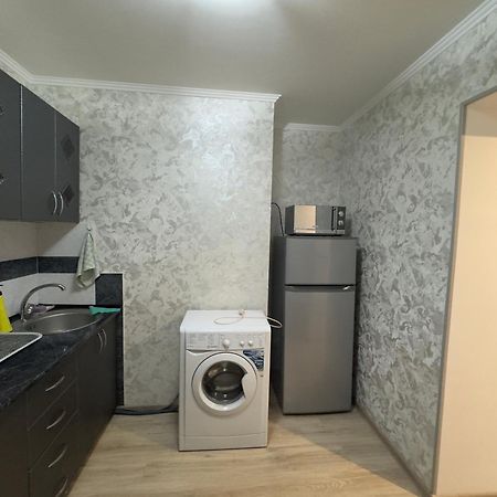 One-Room Apartment Opposite Almaty Airport Turksib Eksteriør billede