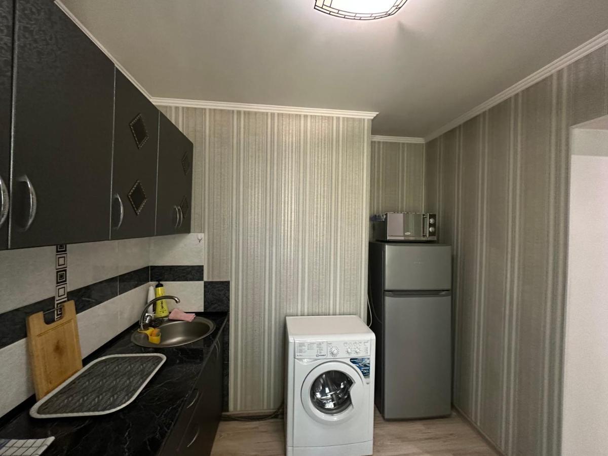 One-Room Apartment Opposite Almaty Airport Turksib Eksteriør billede