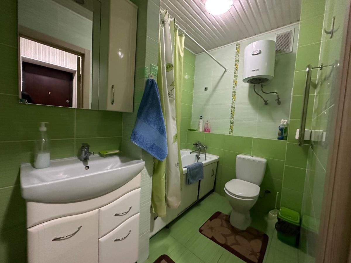One-Room Apartment Opposite Almaty Airport Turksib Eksteriør billede