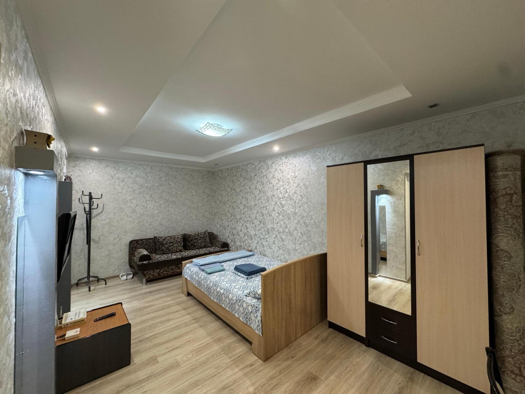 One-Room Apartment Opposite Almaty Airport Turksib Eksteriør billede